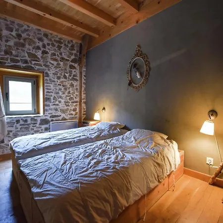 In Pyrenees With Pool Nyaraló Terrou