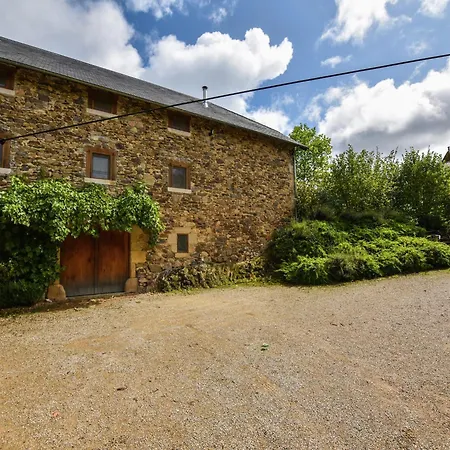 In Pyrenees With Pool Nyaraló