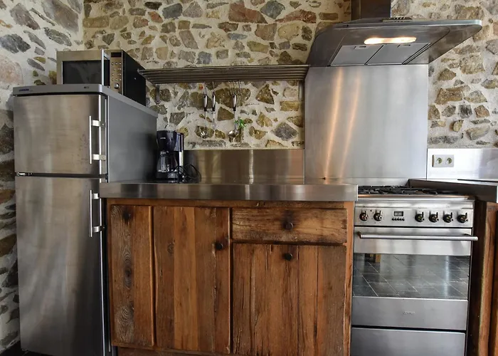 In Pyrenees With Pool *