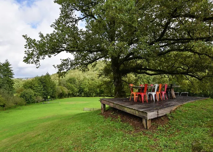 In Pyrenees With Pool Nyaraló *